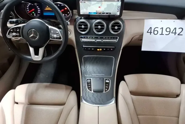 Mercedes-Benz GLC 300 din 2021 cu 78.014 km - oferta MER146356 - foto 4