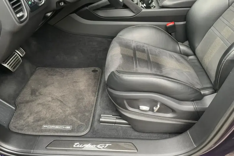 Porsche Cayenne din 2023 cu 16.125 km - oferta POR146359 - foto 16