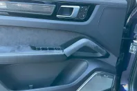 Porsche Cayenne din 2023 cu 16.125 km - oferta POR146359 - foto 28