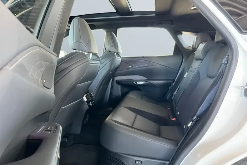 Lexus RX 500 din 2024 cu 18.500 km - oferta LEX146360 - foto 14