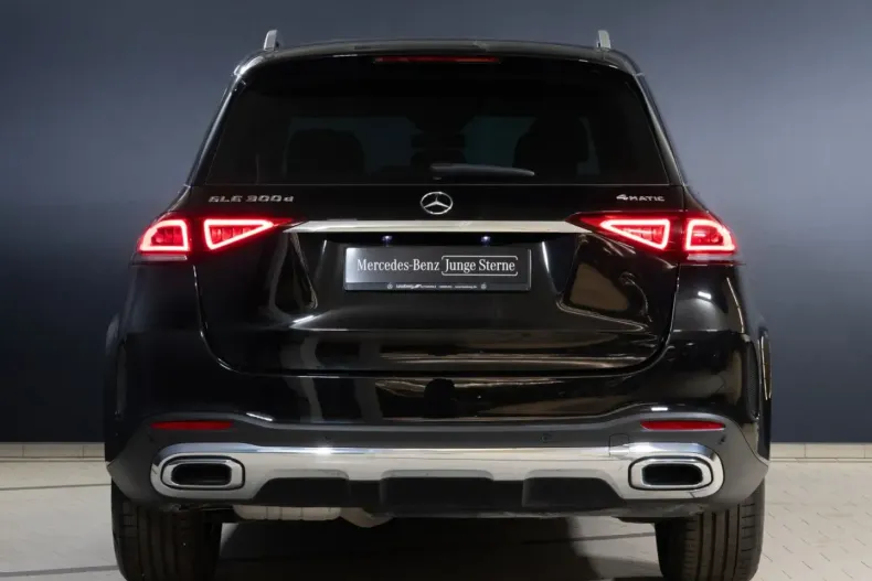 Mercedes-Benz GLE 300 din 2024 cu 13.946 km - oferta MER146363 - foto 5