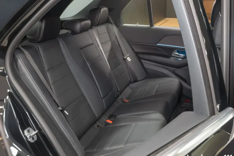 Mercedes-Benz GLE 300 din 2024 cu 13.946 km - oferta MER146363 - foto 14