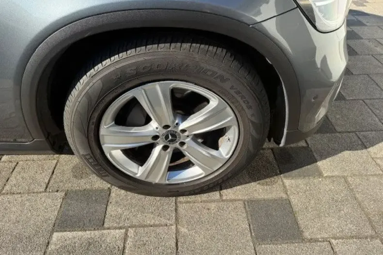 Mercedes-Benz GLC 300 din 2020 cu 104.050 km - oferta MER146376 - foto 6