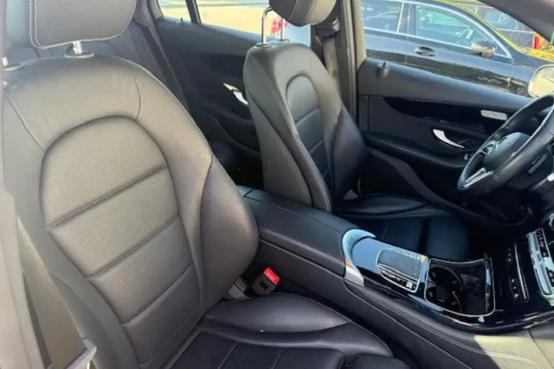 Mercedes-Benz GLC 300 din 2020 cu 104.050 km - oferta MER146376 - foto 9