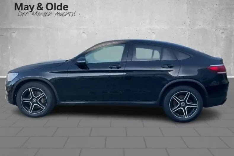 Mercedes-Benz GLC 300 din 2020 cu 105.022 km - oferta MER146380 - foto 2