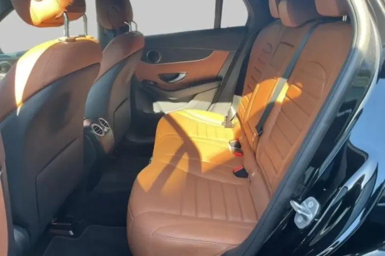 Mercedes-Benz GLC 300 din 2020 cu 105.022 km - oferta MER146380 - foto 7