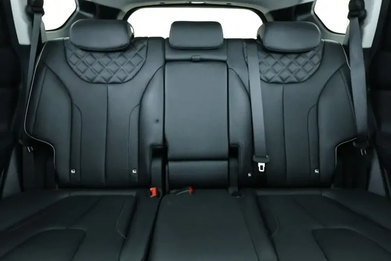 Hyundai SANTA FE din 2022 cu 83.187 km - oferta HYU146381 - foto 15