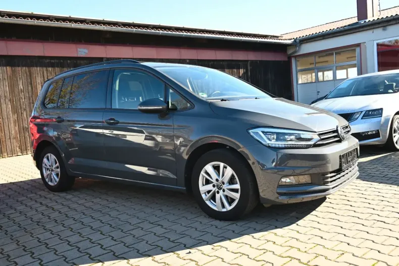 Volkswagen Touran din 2022 cu 59.800 km - oferta VOL146382 - foto 13