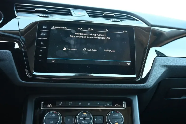 Volkswagen Touran din 2022 cu 59.800 km - oferta VOL146382 - foto 23