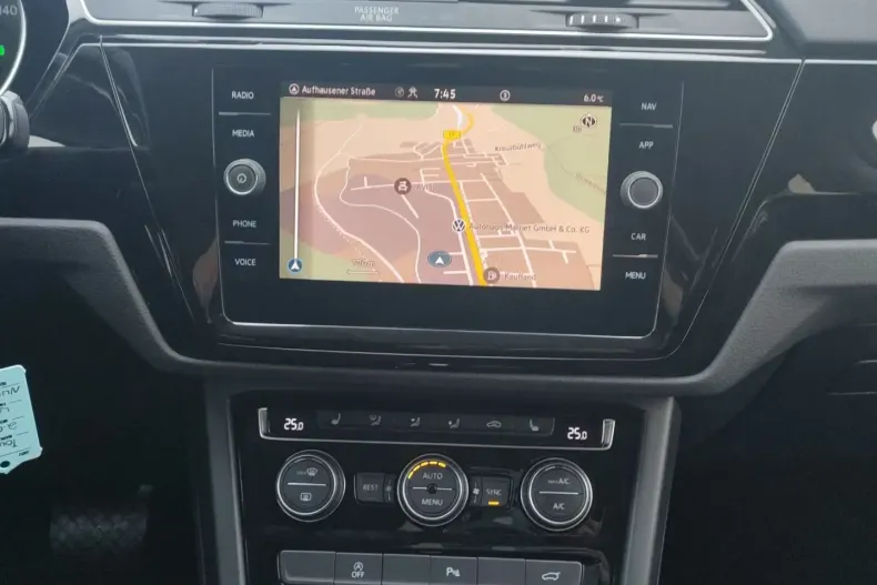 Volkswagen Touran din 2021 cu 73.586 km - oferta VOL146384 - foto 6