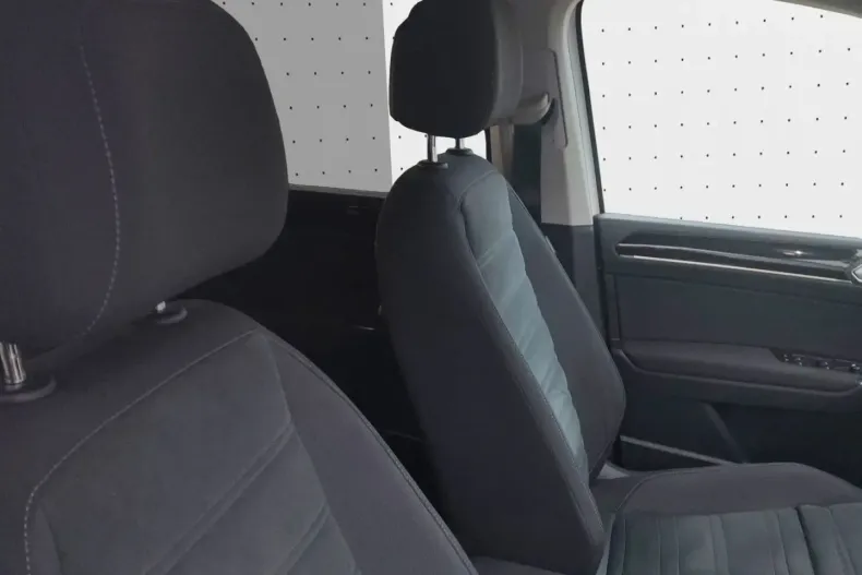 Volkswagen Touran din 2021 cu 73.586 km - oferta VOL146384 - foto 10