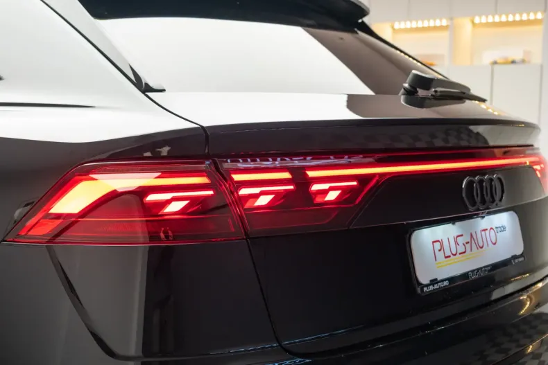 Audi Q8 din 2024 cu 21.000 km - oferta AUD146385 - foto 13