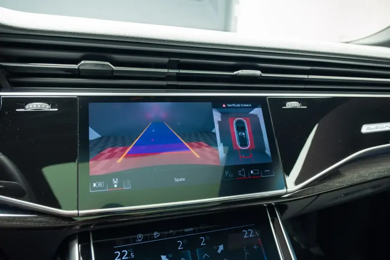 Audi Q8 din 2024 cu 21.000 km - oferta AUD146385 - foto 16