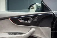 Audi Q8 din 2024 cu 21.000 km - oferta AUD146385 - foto 19