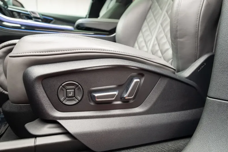 Audi Q8 din 2024 cu 21.000 km - oferta AUD146385 - foto 23