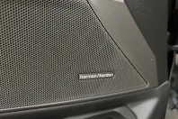 BMW 330 din 2025 cu 11.004 km - oferta BMW146391 - foto 30