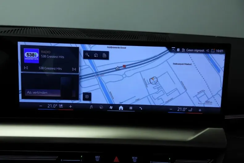 BMW 530 din 2025 cu 13.000 km - oferta BMW146392 - foto 18