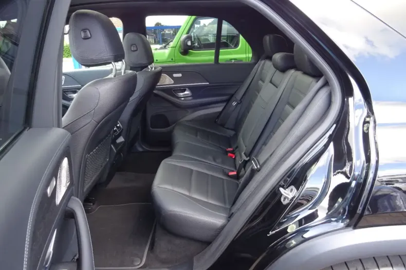 Mercedes-Benz GLE 300 din 2022 cu 99.970 km - oferta MER146393 - foto 11