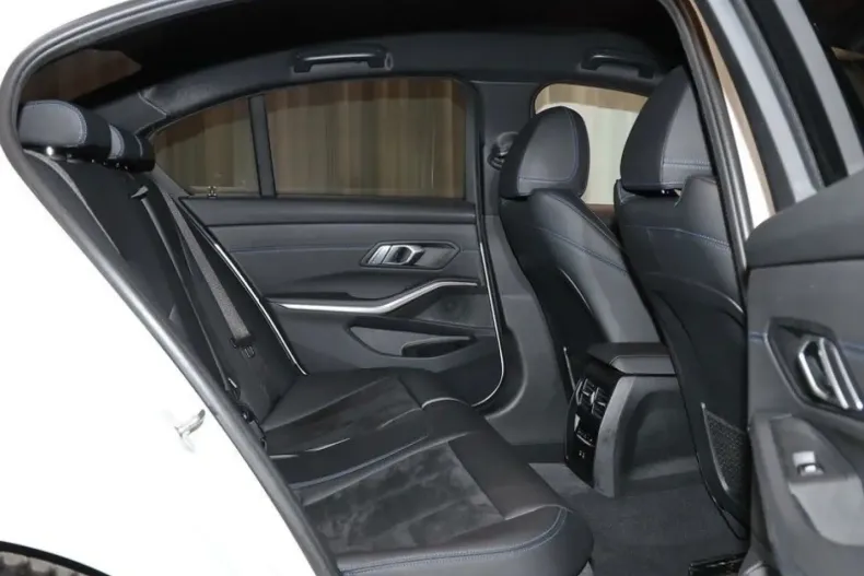 BMW M340d din 2021 cu 57.164 km - oferta BMW146397 - foto 11