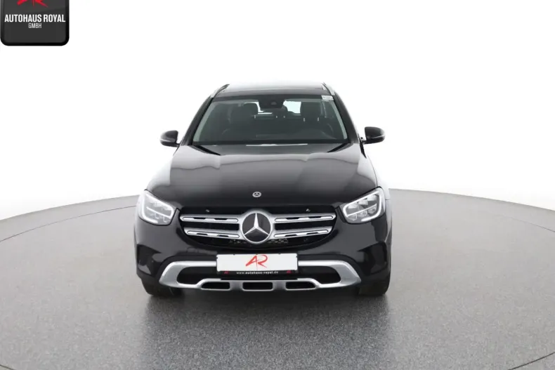 Mercedes-Benz GLC 200 din 2022 cu 66.183 km - oferta MER146401 - foto 8