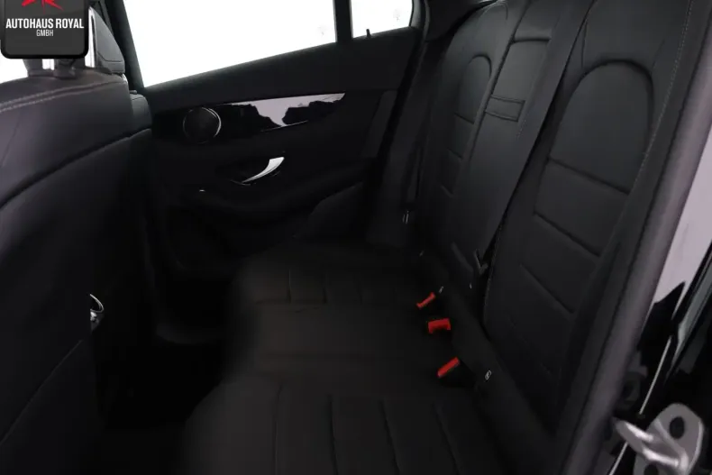 Mercedes-Benz GLC 200 din 2022 cu 66.183 km - oferta MER146401 - foto 11