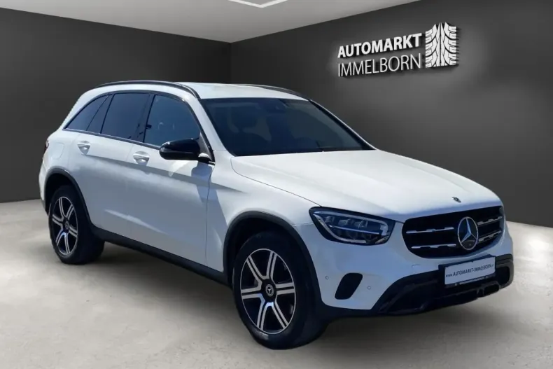 Mercedes-Benz GLC 300 din 2022 cu 77.900 km - oferta MER146414 - foto 2