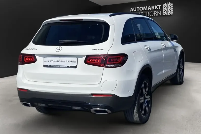 Mercedes-Benz GLC 300 din 2022 cu 77.900 km - oferta MER146414 - foto 7