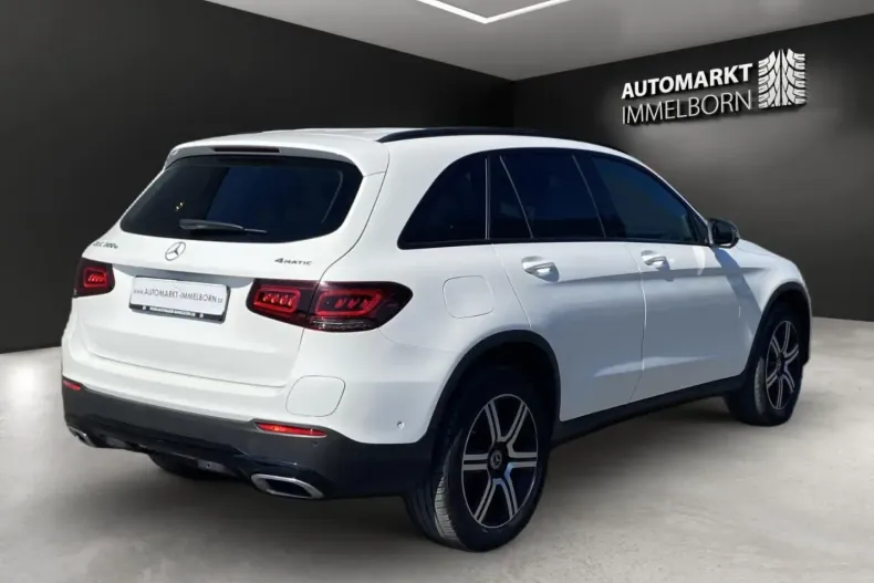 Mercedes-Benz GLC 300 din 2022 cu 77.900 km - oferta MER146414 - foto 8