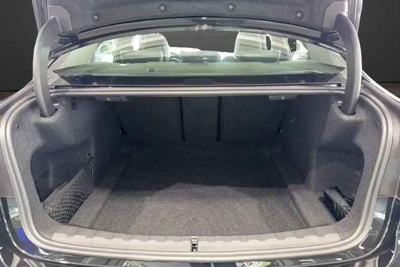 BMW 320 din 2024 cu 16.026 km - oferta BMW146419 - foto 21