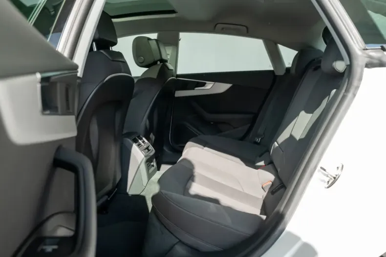 Audi A5 din 2021 cu 78.199 km - oferta AUD146420 - foto 7