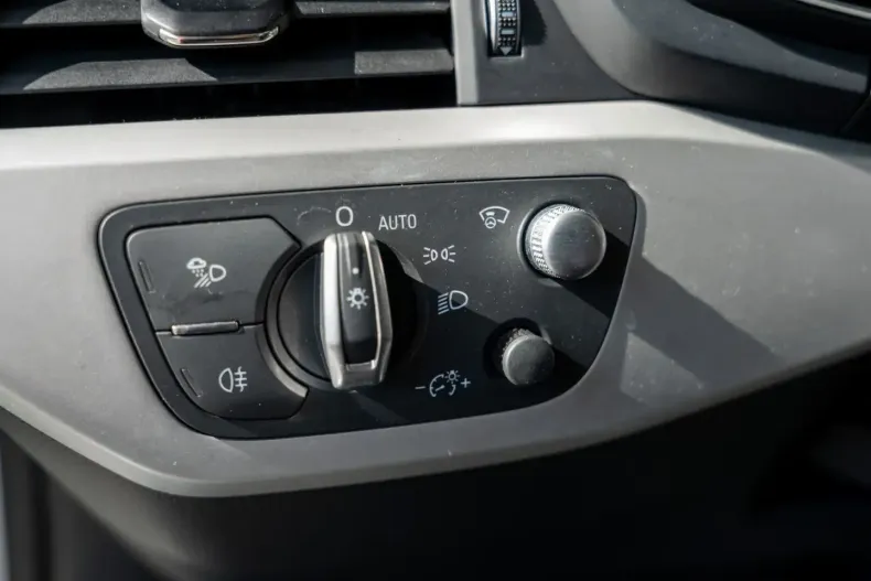 Audi A5 din 2021 cu 78.199 km - oferta AUD146420 - foto 25