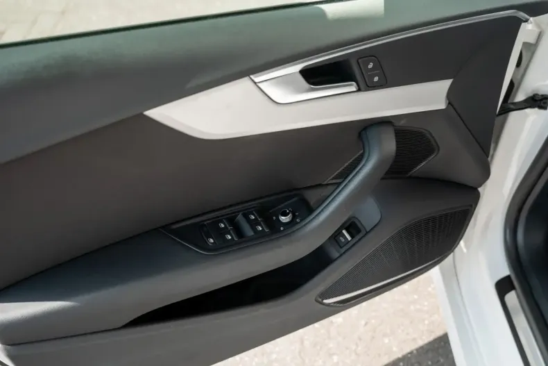 Audi A5 din 2021 cu 78.199 km - oferta AUD146420 - foto 26