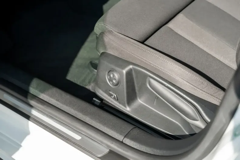 Audi A5 din 2021 cu 78.199 km - oferta AUD146420 - foto 28