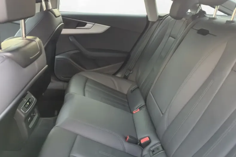 Audi A5 din 2022 cu 82.900 km - oferta AUD146429 - foto 3