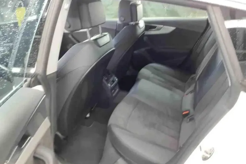 Audi A5 din 2021 cu 88.756 km - oferta AUD146433 - foto 6