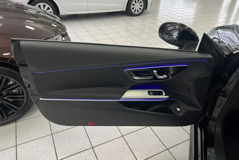 Mercedes-Benz CLE 200 din 2023 cu 15.500 km - oferta MER146444 - foto 9