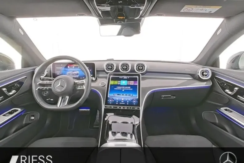 Mercedes-Benz CLE 200 din 2024 cu 23.270 km - oferta MER146445 - foto 6