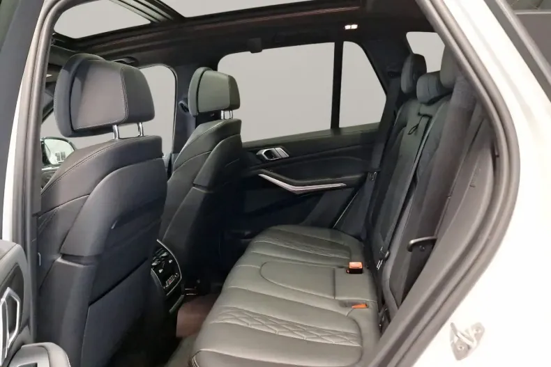 BMW X5 din 2022 cu 71.671 km - oferta BMW146457 - foto 5