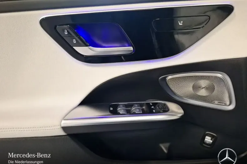 Mercedes-Benz C 200 din 2024 cu 17.700 km - oferta MER146460 - foto 6