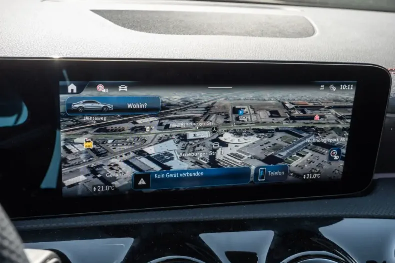 Mercedes-Benz CLA 180 din 2025 cu 12.000 km - oferta MER146462 - foto 8