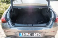 Mercedes-Benz CLA 180 din 2025 cu 12.000 km - oferta MER146462 - foto 18