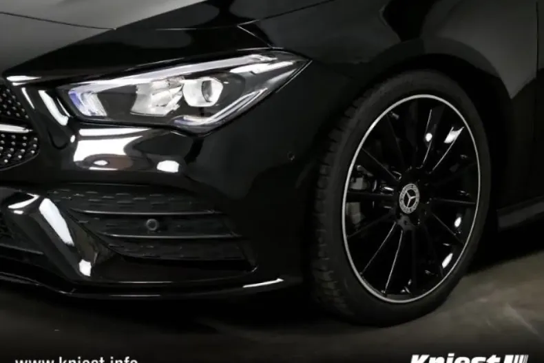 Mercedes-Benz CLA 180 din 2023 cu 41.237 km - oferta MER146467 - foto 3