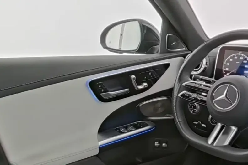Mercedes-Benz C 300 din 2024 cu 14.863 km - oferta MER146470 - foto 4