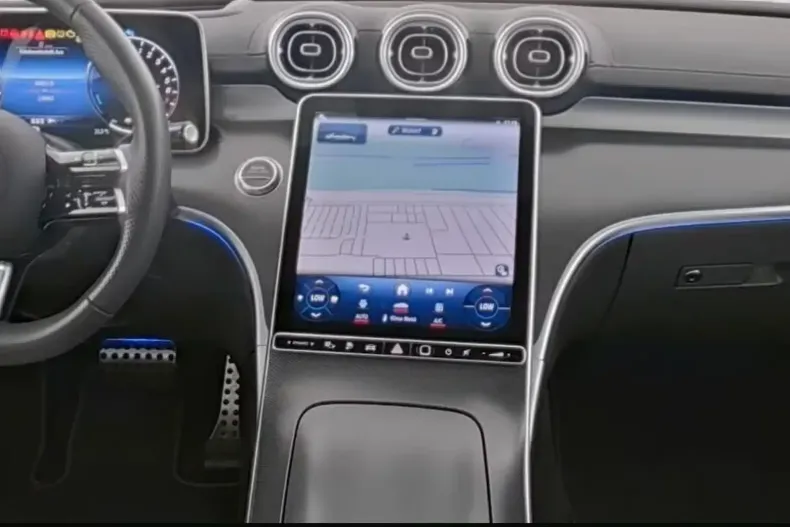 Mercedes-Benz C 300 din 2024 cu 14.863 km - oferta MER146470 - foto 5