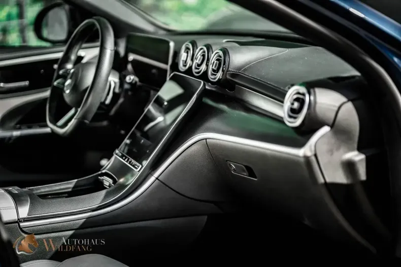 Mercedes-Benz C 200 din 2024 cu 30.761 km - oferta MER146471 - foto 8