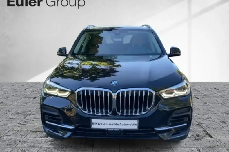 BMW X5 din 2022 cu 93.776 km - oferta BMW146489 - foto 1