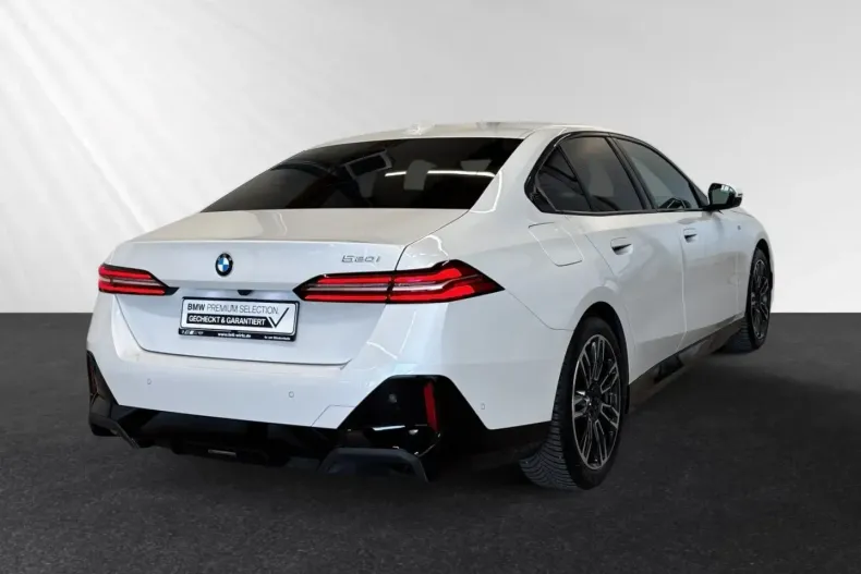 BMW 520 din 2024 cu 13.659 km - oferta BMW146496 - foto 2