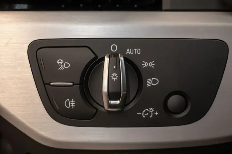 Audi A5 din 2024 cu 8.046 km - oferta AUD146498 - foto 16