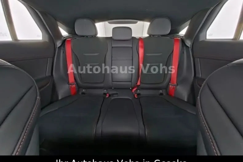 Mercedes-Benz GLC 43 AMG din 2024 cu 22.940 km - oferta MER146511 - foto 9