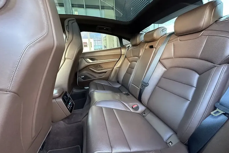 Porsche Taycan din 2021 cu 72.058 km - oferta POR146512 - foto 15